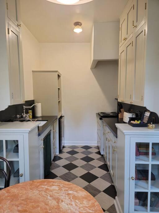 Cozy With Franklin Village View - 30 Day Minimum Apartment *